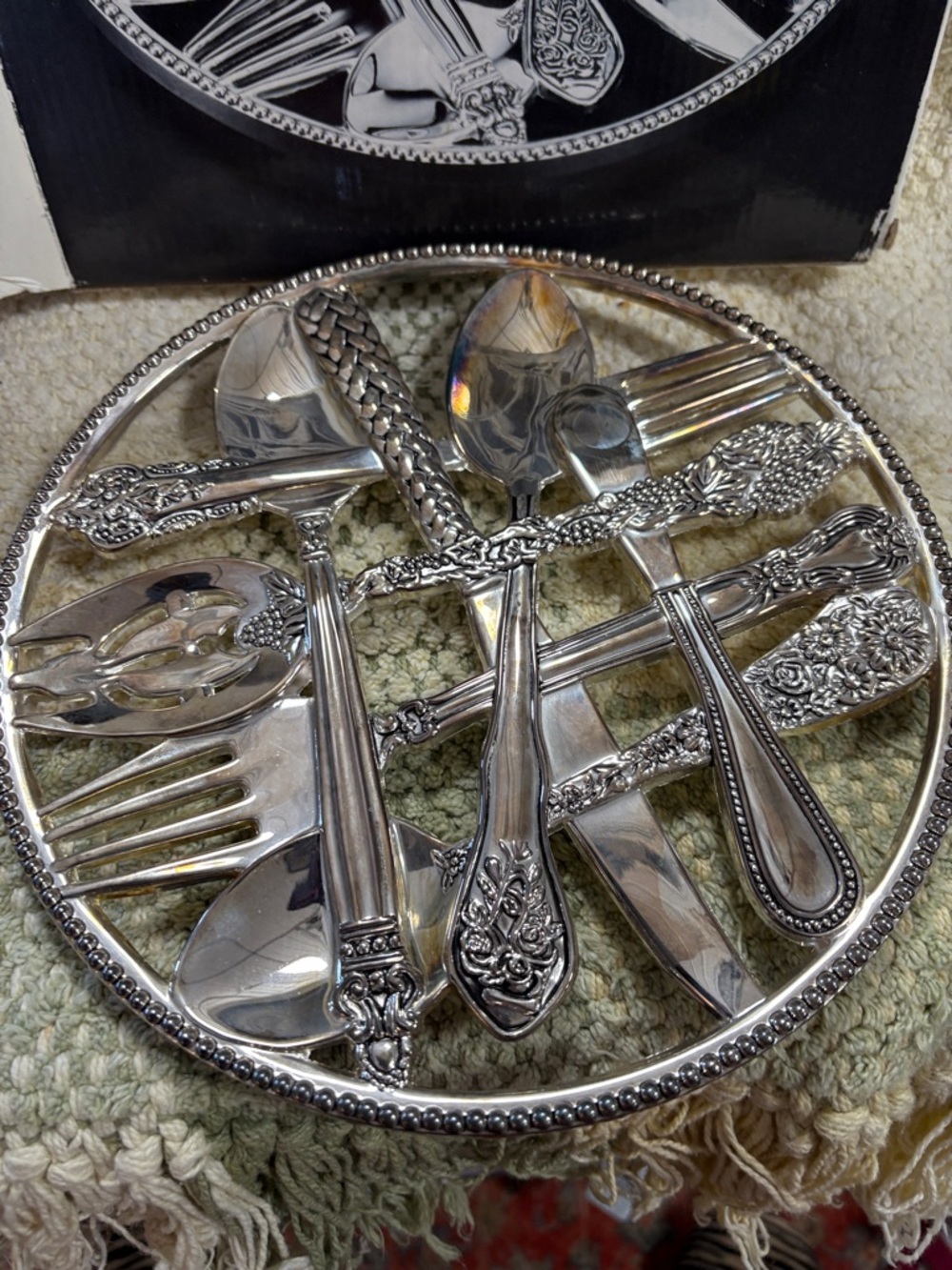 Godinger Silver-Plated Flatware Motif Trivet – Shiny Silver - Picture 4 of 5